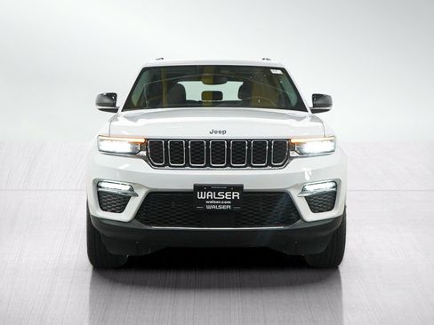 Used 2022 Jeep Grand Cherokee Limited AWD/4WD image 8