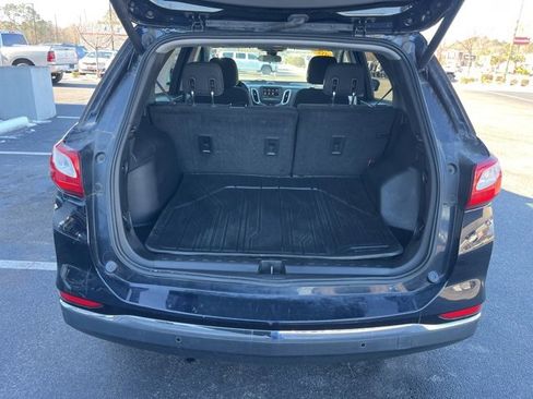 Used 2020 Chevrolet Equinox LT image 32