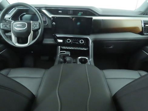 Used 2023 GMC Sierra 1500 Denali w/ Technology Package image 13