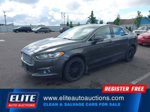 Used 2016 Ford Fusion SE w/ Equipment Group 202A FWD image 4