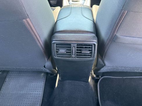 Used 2018 Nissan Rogue Sport S w/ S Appearance Package FWD image 42