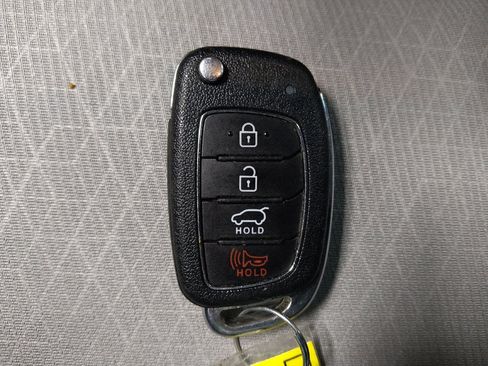 Used 2016 Hyundai Tucson SE w/ Option Group 02 image 32