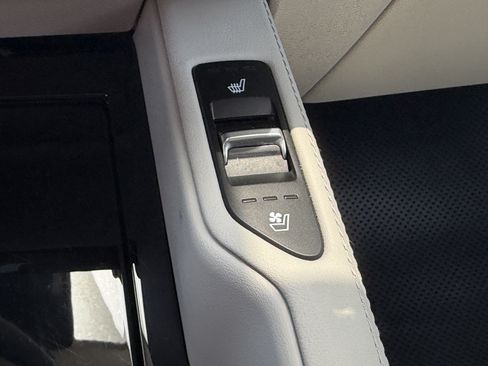 Certified 2021 Kia Telluride EX w/ EX Premium Package FWD image 27