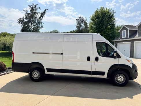 Used 2023 RAM ProMaster 3500 w/ Driver Convenience Group FWD image 7