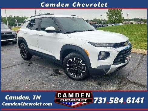 Used 2023 Chevrolet TrailBlazer LT FWD image 1