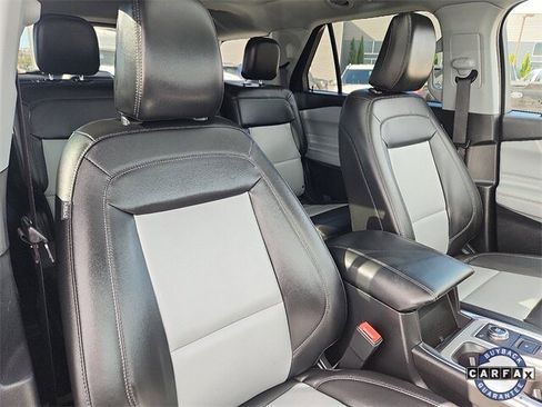 Certified 2022 Ford Explorer XLT w/ Equipment Group 202A image 32