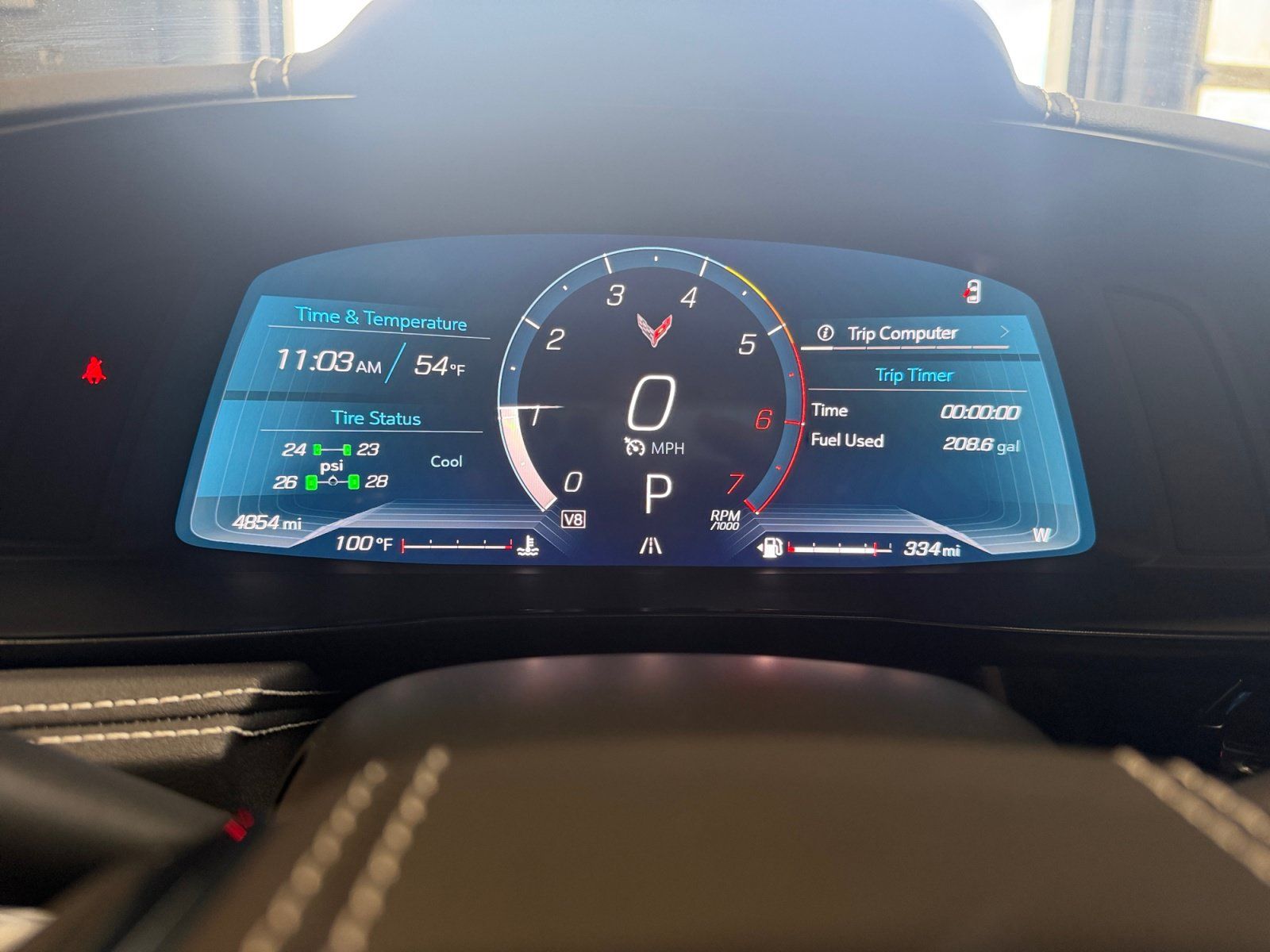 Used 2025 Chevrolet Corvette Stingray Coupe w/ 1LT RWD image 10