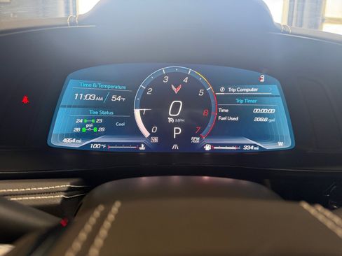 Used 2025 Chevrolet Corvette Stingray Coupe w/ 1LT RWD image 10