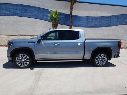 Used 2024 GMC Sierra 1500 Denali w/ Denali Reserve Package image 8