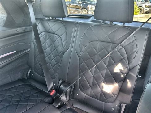 Used 2023 BMW X7 xDrive40i w/ Executive Package image 10