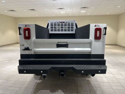 Certified 2025 Chevrolet Silverado 3500 LT w/ Safety Package image 4