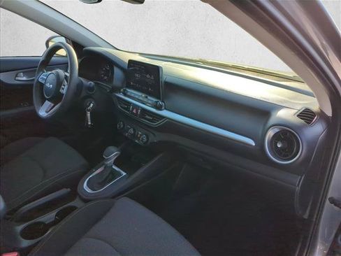 Used 2023 Kia Forte LXS FWD image 26