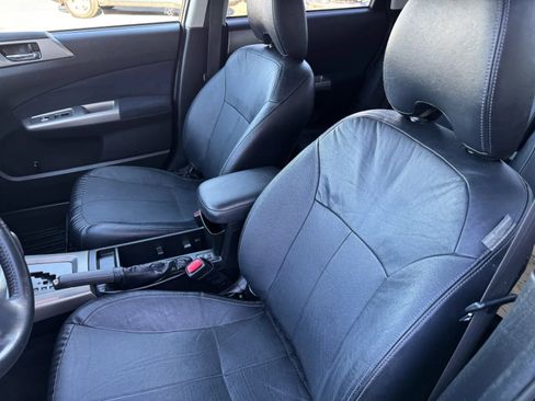 Used 2009 Subaru Forester 2.5X Limited AWD/4WD image 11