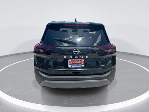 Used 2023 Nissan Rogue SV FWD image 6
