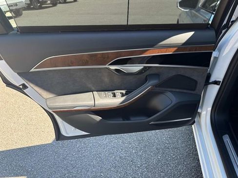 Used 2021 Audi A8 L 3.0T w/ Executive Plus Package image 15