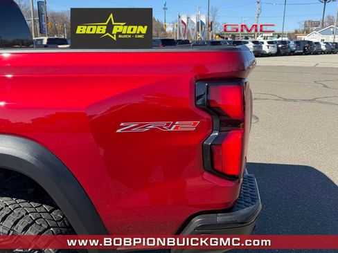 Used 2024 Chevrolet Colorado ZR2 w/ Safety Package image 4