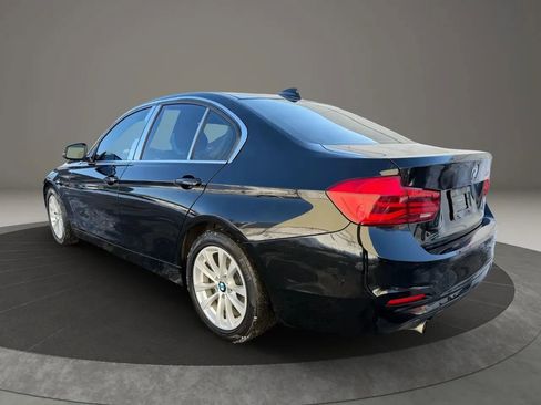 Used 2018 BMW 320i 320i Sedan 4D image 7