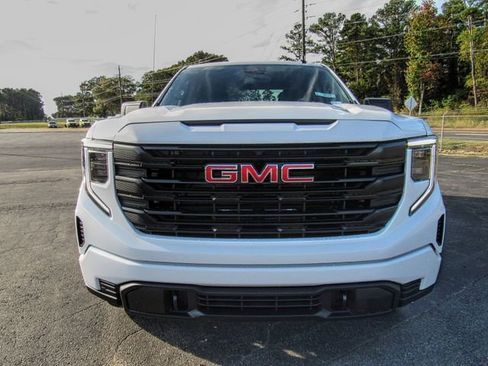 New 2026 GMC Sierra 1500 Pro w/ Graphite Edition image 2