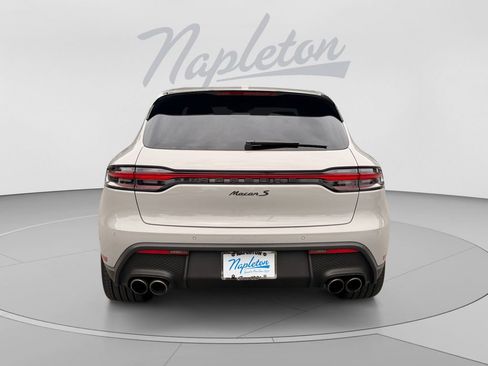 Used 2023 Porsche Macan S AWD/4WD image 4