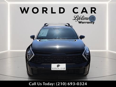 Used 2025 Kia Sportage X-Line AWD/4WD image 2
