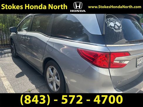 Used 2018 Honda Odyssey EX image 4