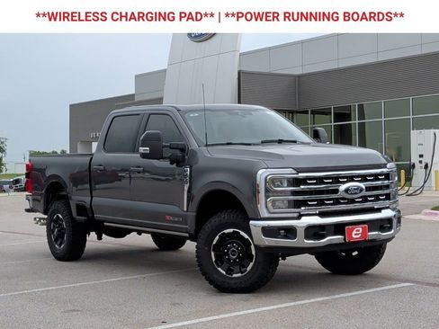 New 2026 Ford F250 4x4 Crew Cab Super Duty image 7