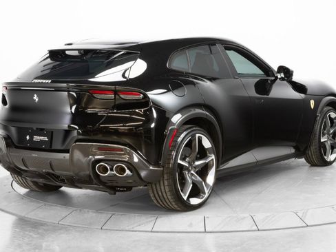 Used 2025 Ferrari Purosangue image 7