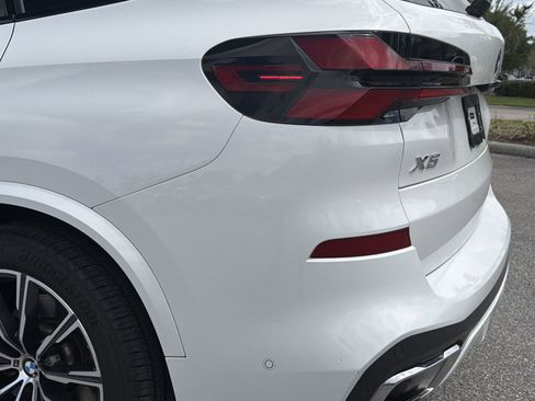 Certified 2025 BMW X5 xDrive40i image 10