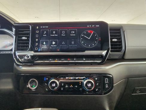Used 2023 GMC Sierra 1500 SLT w/ SLT Premium Package AWD/4WD image 34