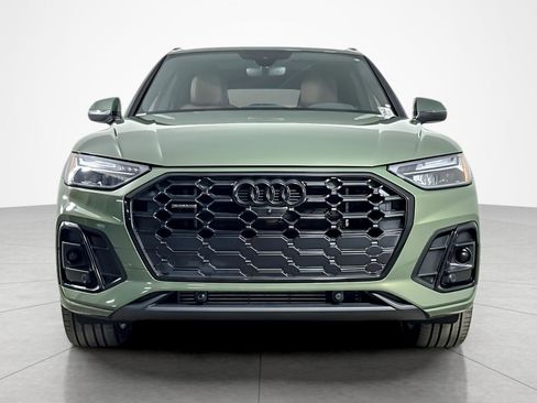 Used 2023 Audi Q5 e Premium Plus w/ Premium Plus Package image 8