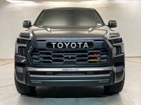 Used 2023 Toyota Sequoia SR5 w/ SR5 Premium Package AWD/4WD image 9