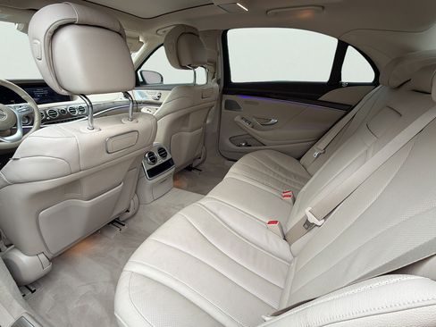 Used 2019 Mercedes-Benz S 450 Sedan image 11