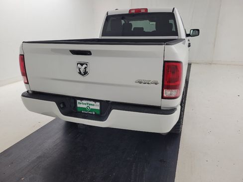 Used 2018 RAM 1500 Express w/ Express Value Package AWD/4WD image 7