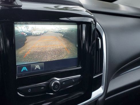 Used 2018 Chevrolet Traverse LS image 23