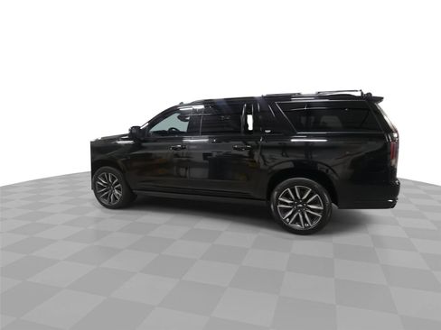 Used 2021 Cadillac Escalade ESV Sport w/ Driver Assist Tech Package AWD/4WD image 6