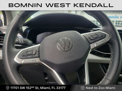 Used 2024 Volkswagen Taos S image 12