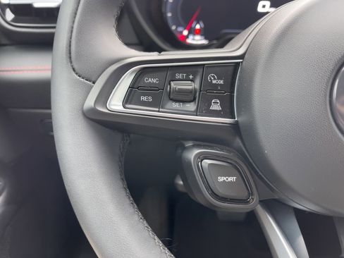 Used 2024 Dodge Hornet GT w/ GT Blacktop Package image 27