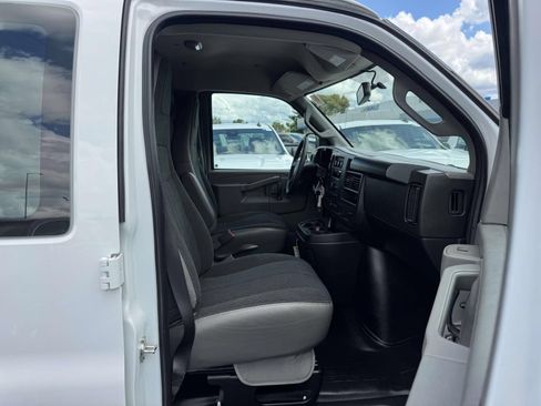 Used 2025 Chevrolet Express 2500 w/ Driver Convenience Package RWD image 12