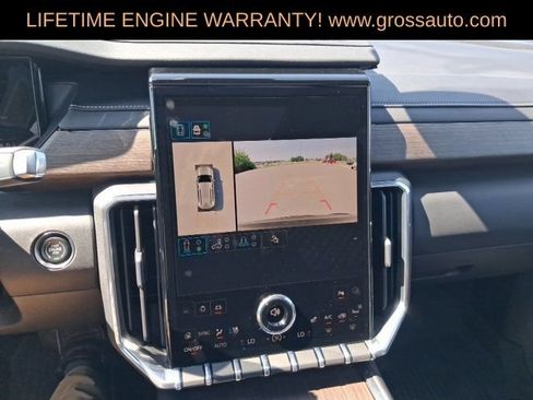 Used 2025 GMC Acadia Denali w/ LPO, Floor Liner Package AWD/4WD image 17