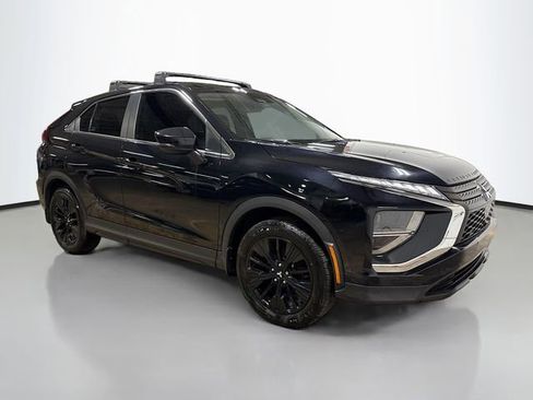 Used 2022 Mitsubishi Eclipse Cross LE image 5