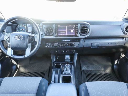 Certified 2023 Toyota Tacoma TRD Off-Road AWD/4WD image 15
