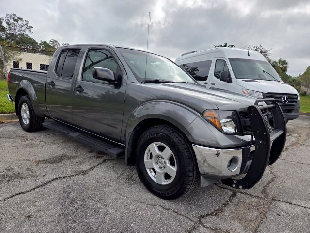 Used 2007 Nissan Frontier SE w/ SE Value Truck Pkg RWD image 3