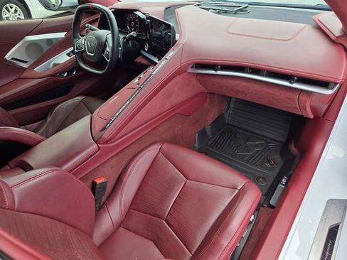 Used 2022 Chevrolet Corvette Stingray Premium Cpe w/ Z51 Performance Package RWD image 15