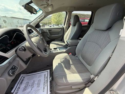 Certified 2017 Chevrolet Traverse LS AWD/4WD image 32