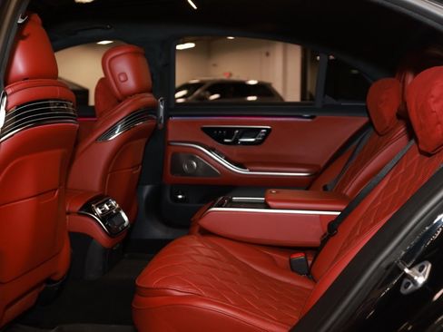 Used 2022 Mercedes-Benz S 580 4MATIC Sedan image 13