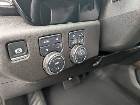 Used 2025 Chevrolet Silverado 2500 LT w/ All Star Edition AWD/4WD image 18