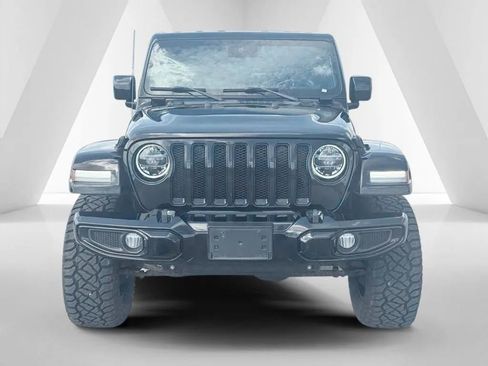Used 2021 Jeep Wrangler Unlimited Sahara AWD/4WD image 2