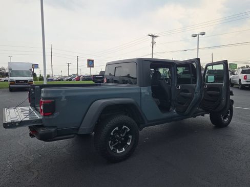 Used 2026 Jeep Gladiator Rubicon AWD/4WD image 15