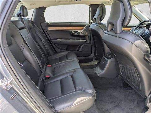 Used 2018 Volvo S90 T8 Inscription w/ Convenience Package AWD/4WD image 21