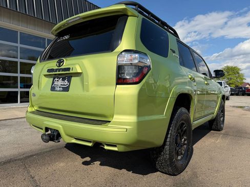 Used 2023 Toyota 4Runner TRD Sport w/ Technology Package AWD/4WD image 7